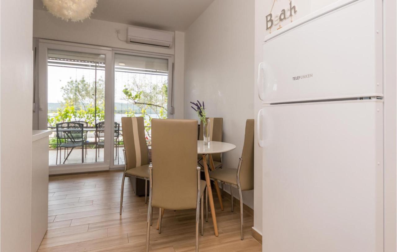 Apartments In Turanj, 20M From The Beach Sukosan Ngoại thất bức ảnh