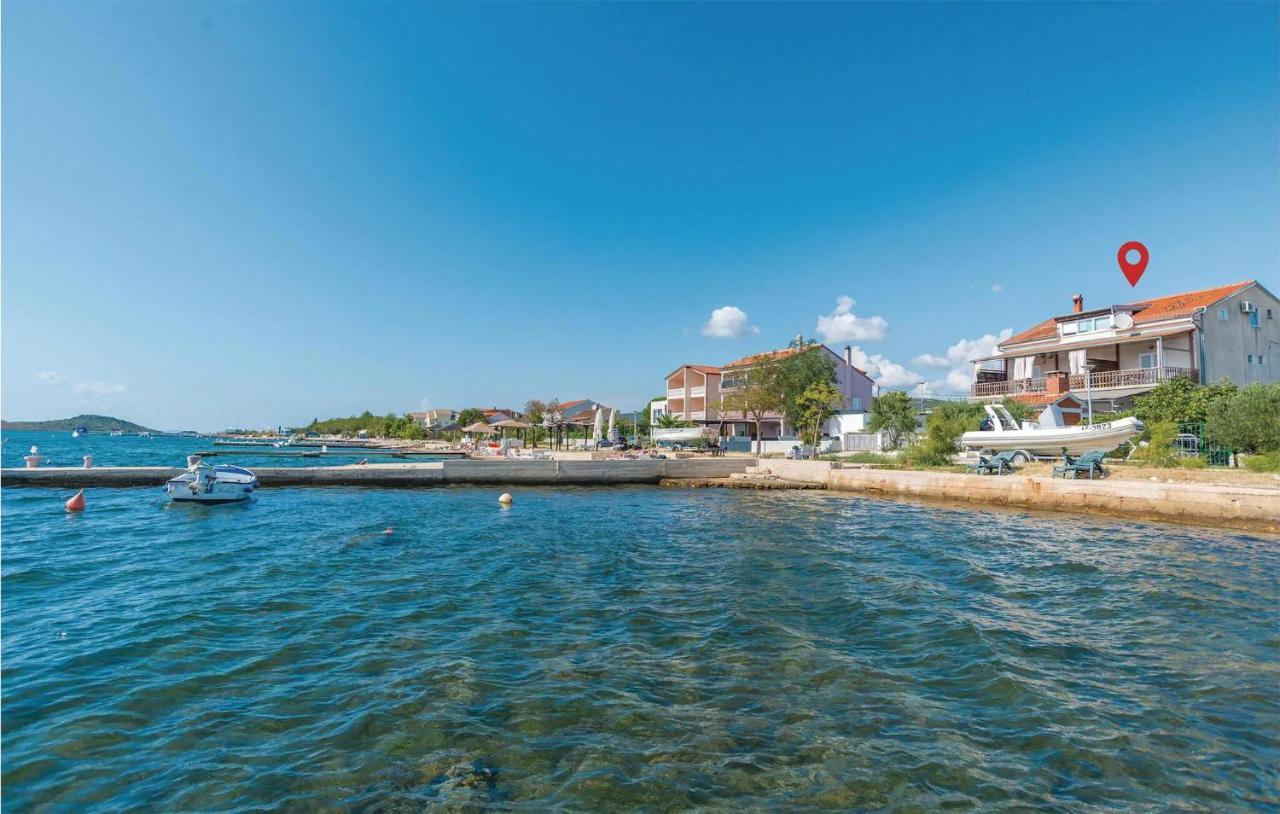 Apartments In Turanj, 20M From The Beach Sukosan Ngoại thất bức ảnh