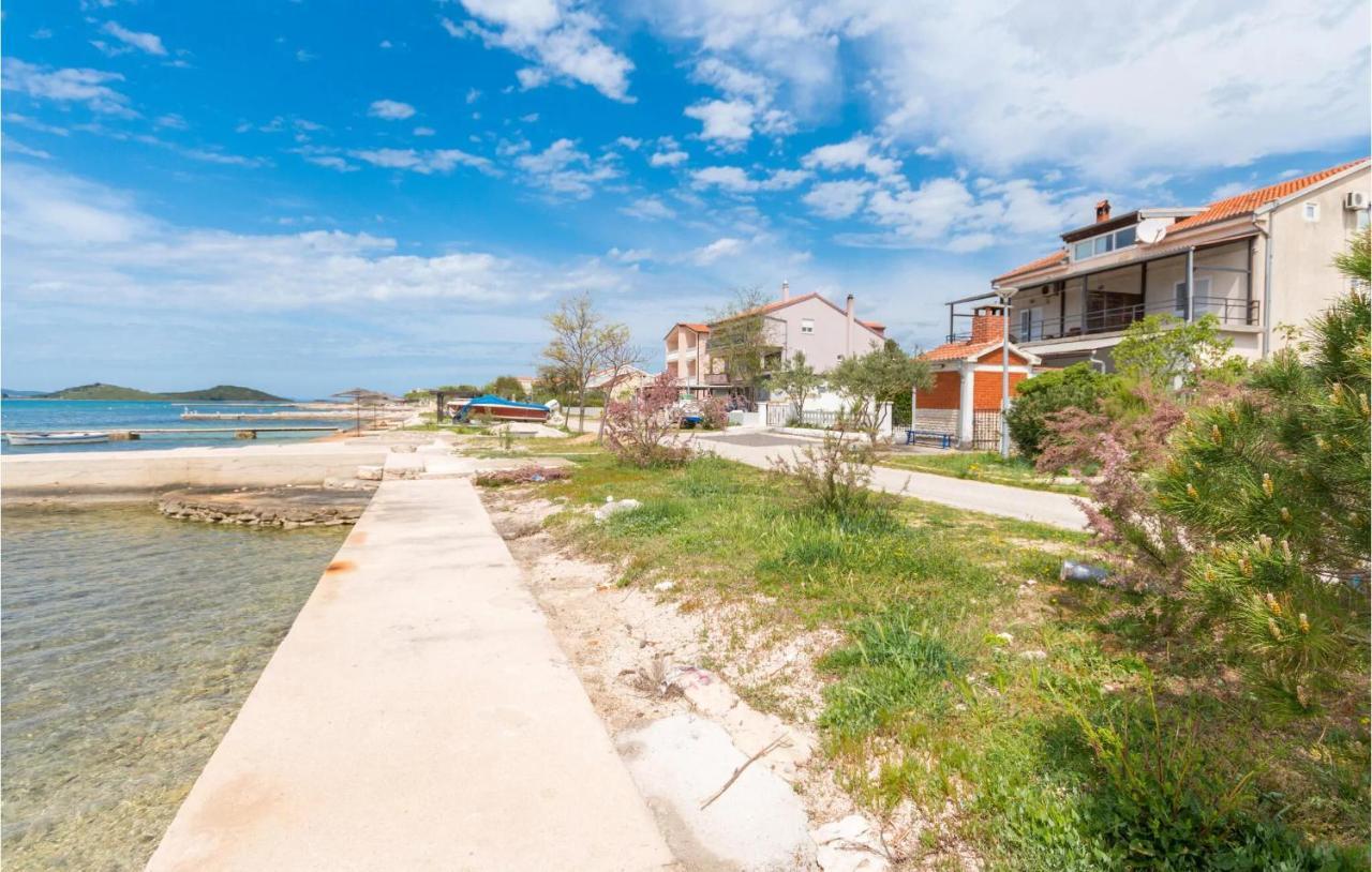 Apartments In Turanj, 20M From The Beach Sukosan Ngoại thất bức ảnh